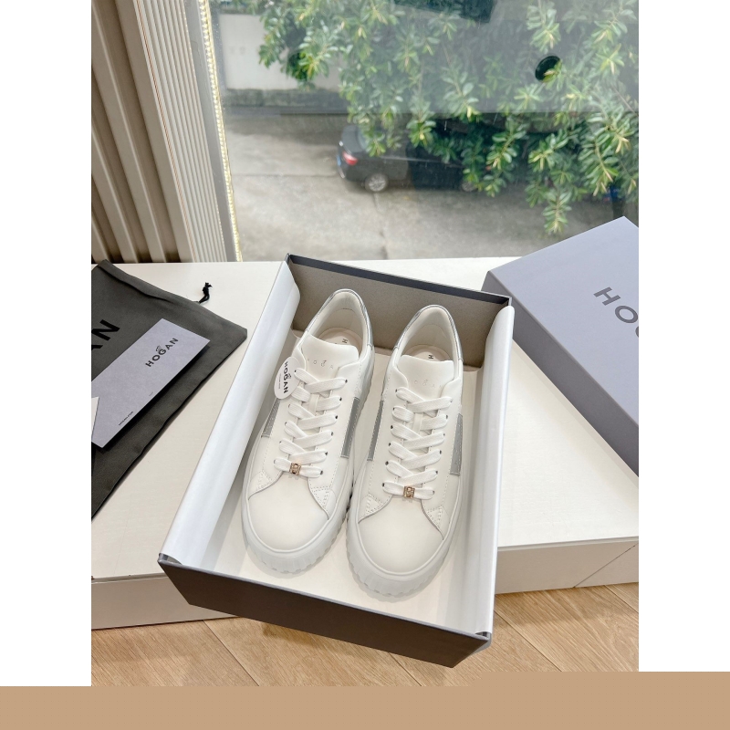 Hogan Sneakers